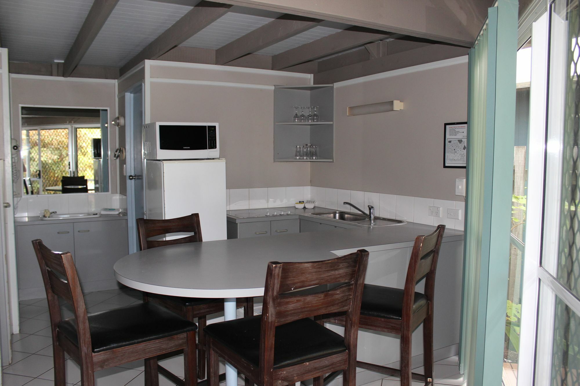 Kellys Beach Resort Bargara Extérieur photo